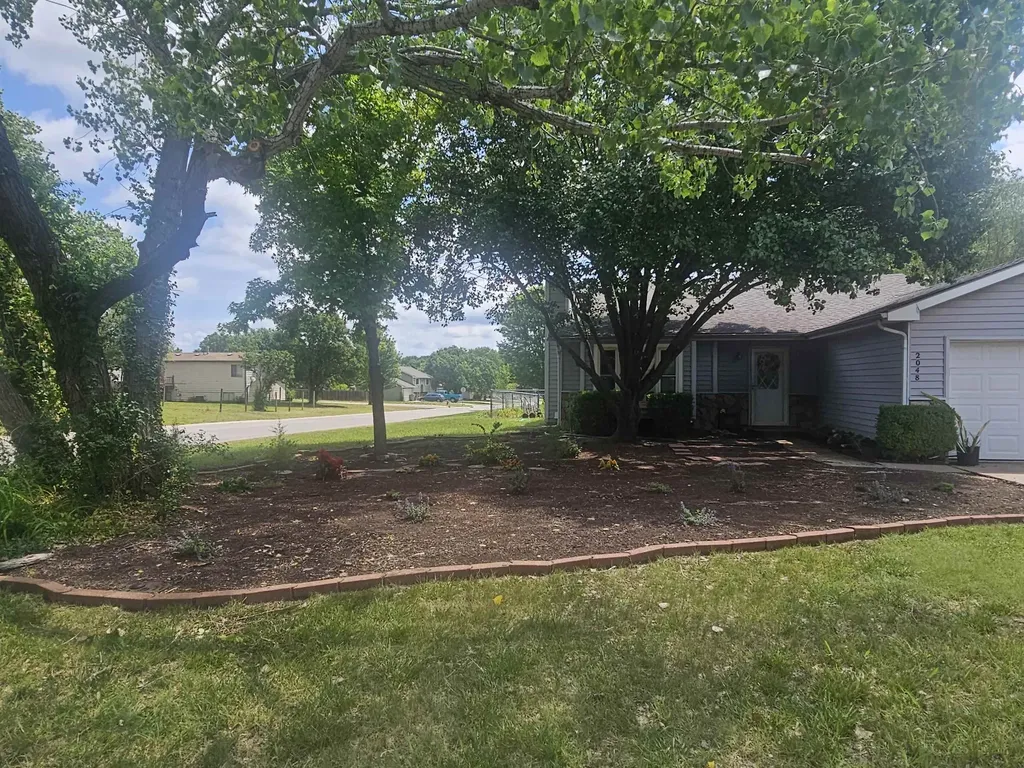 2048 N Forest Park Street Derby KS 67037