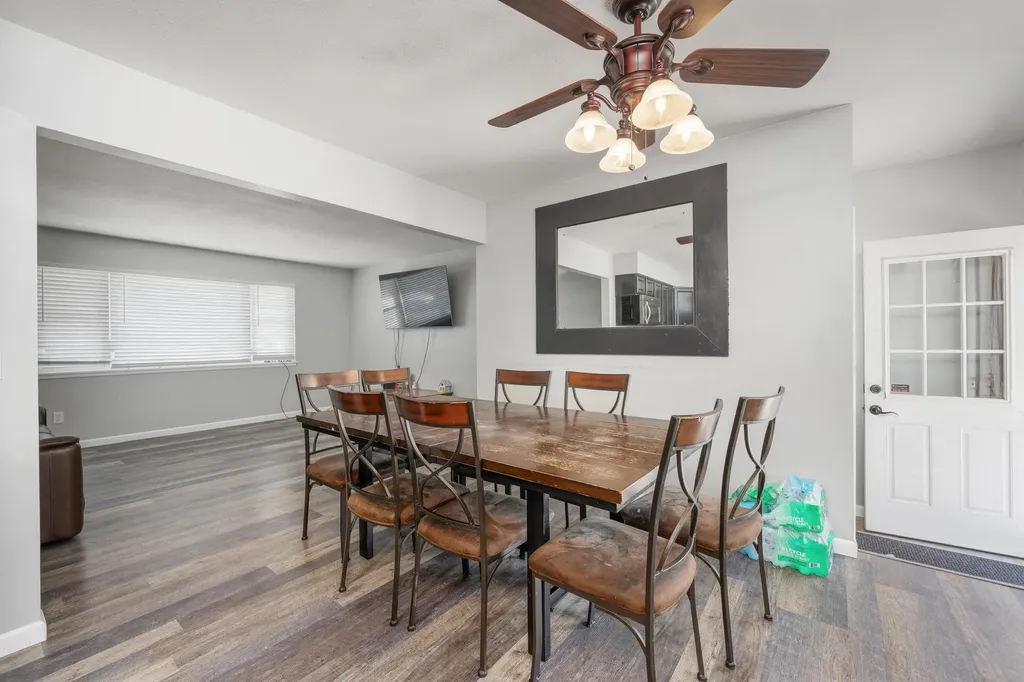 992 N Robin Road Wichita KS 67212