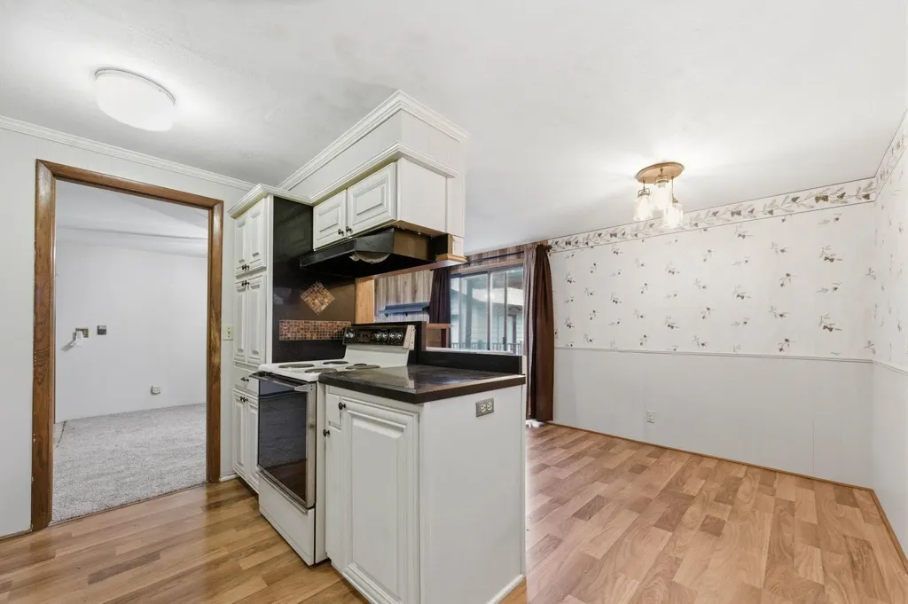 1808 N Mccomas Wichita KS 67203