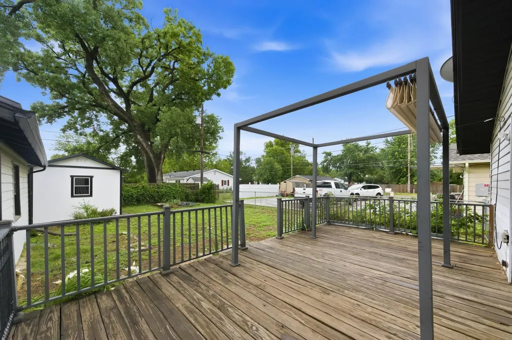 1808 N Mccomas Wichita KS 67203