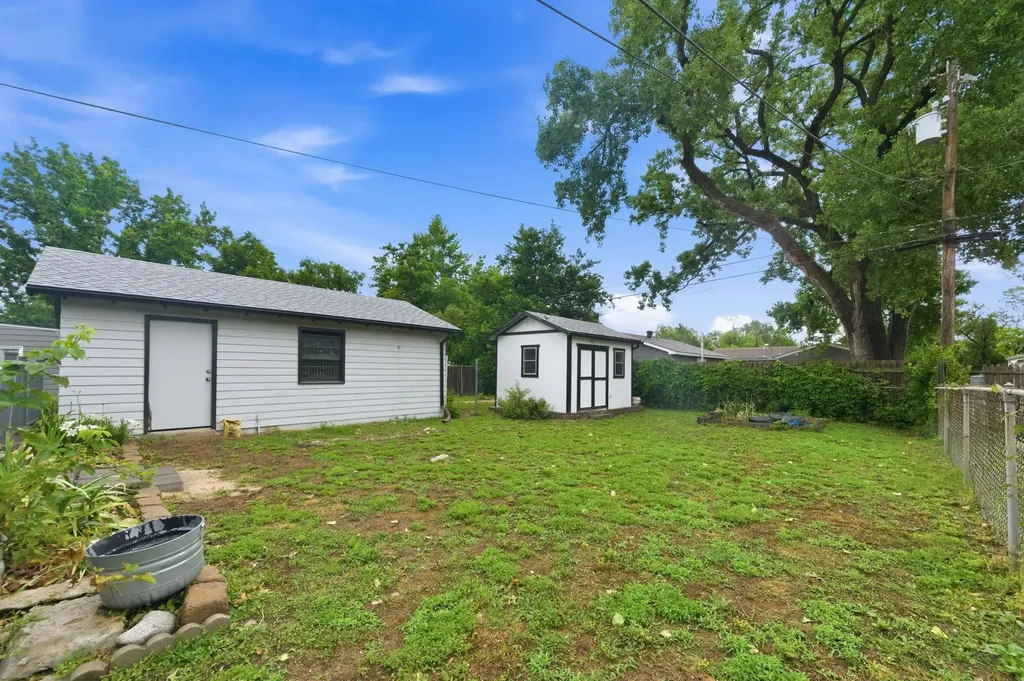 1808 N Mccomas Wichita KS 67203