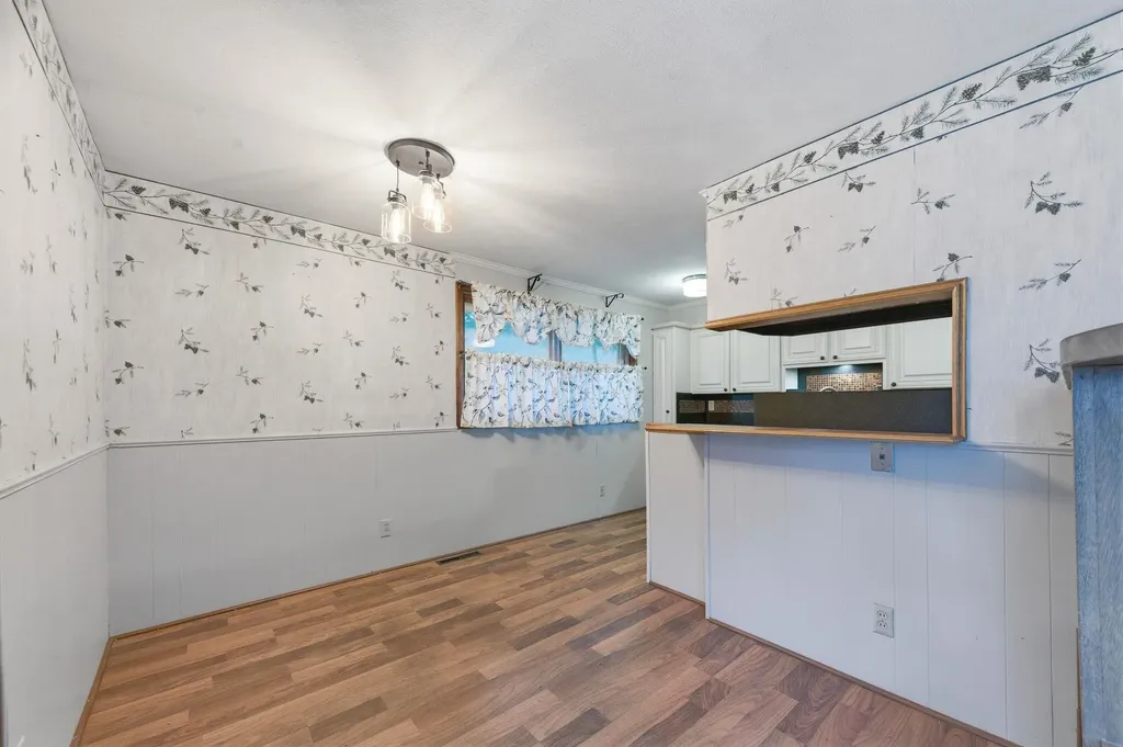 1808 N Mccomas Wichita KS 67203
