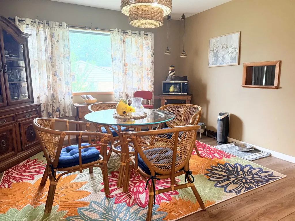 210 N Cedar Marion KS 66861