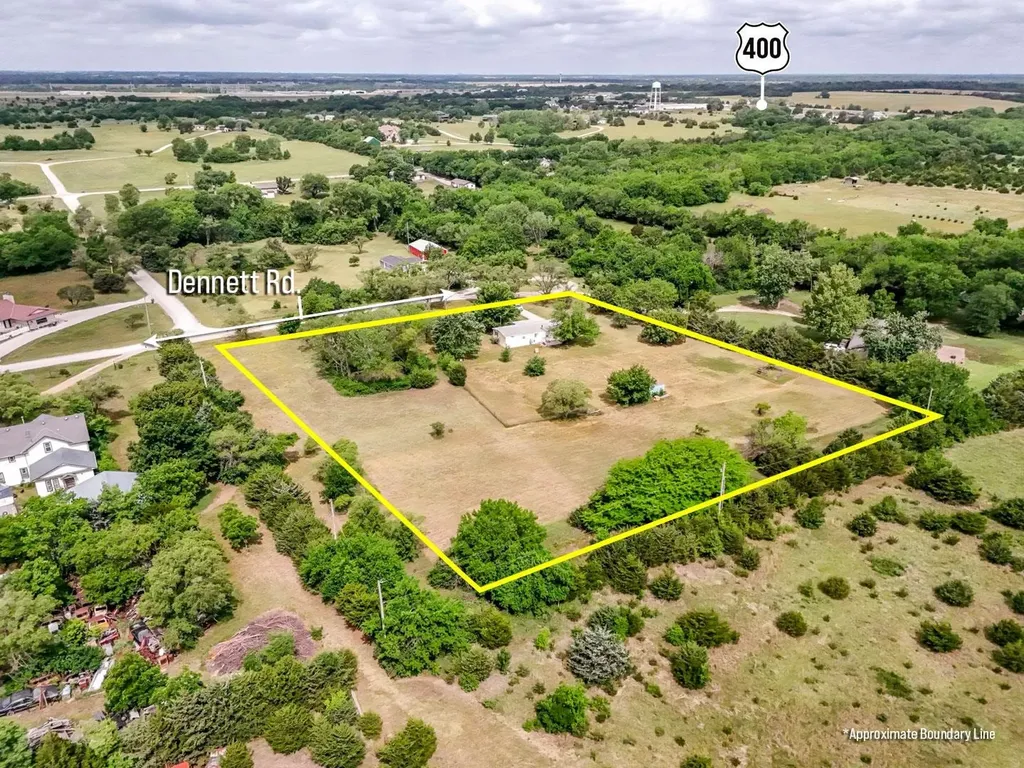 10582 Dennett Road Augusta KS 67010