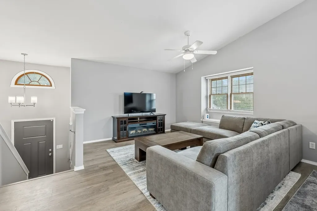 1615 S Brandon Street Wichita KS 67207-5707