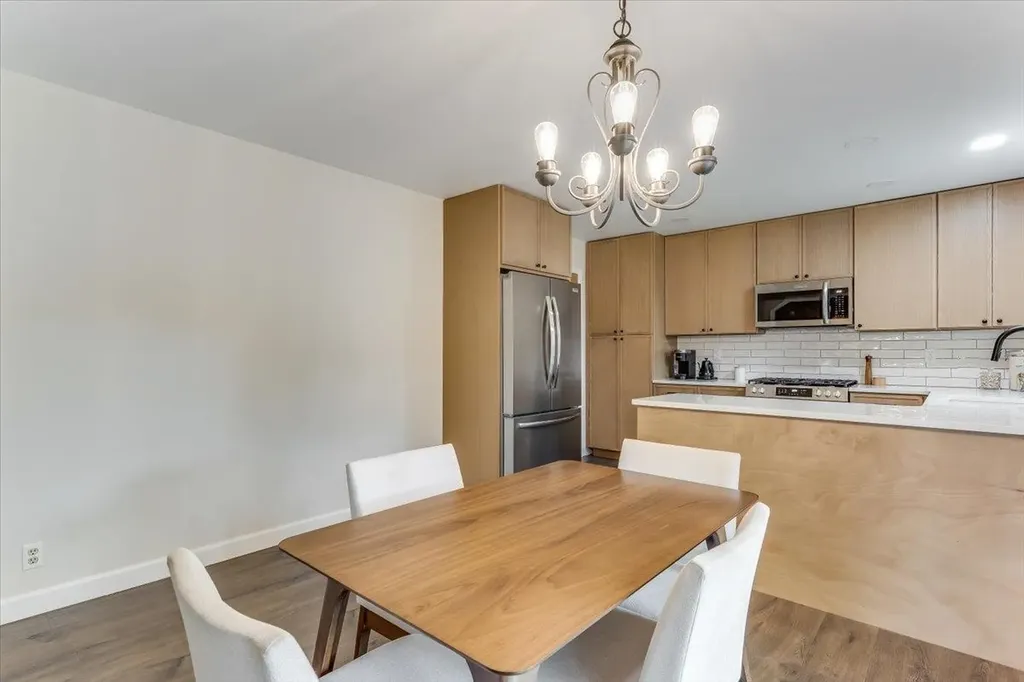 2206 N Basswood Court Derby KS 67037