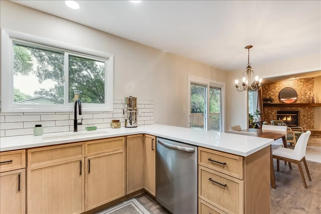 2206 N Basswood Court Derby KS 67037