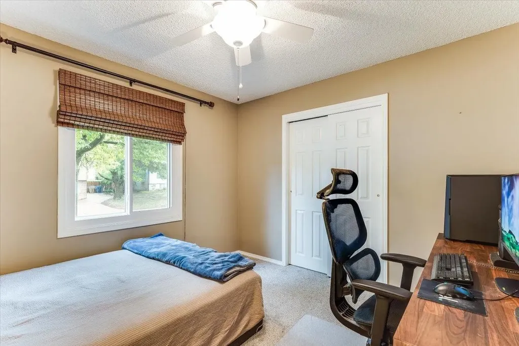 2206 N Basswood Court Derby KS 67037