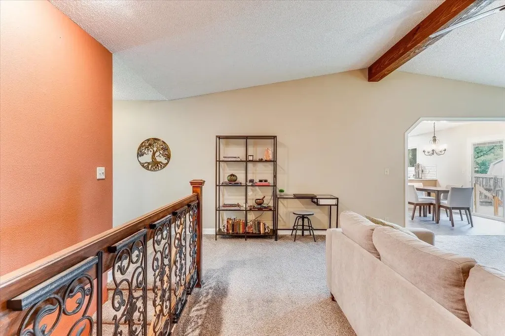 2206 N Basswood Court Derby KS 67037