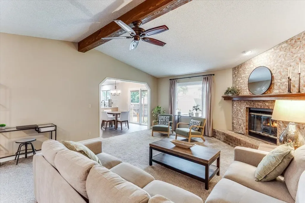 2206 N Basswood Court Derby KS 67037
