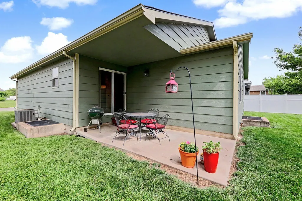 1444 N Stout Wichita KS 67235