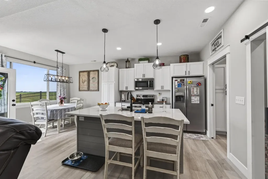 1265 E Park Glen Clearwater KS 67026