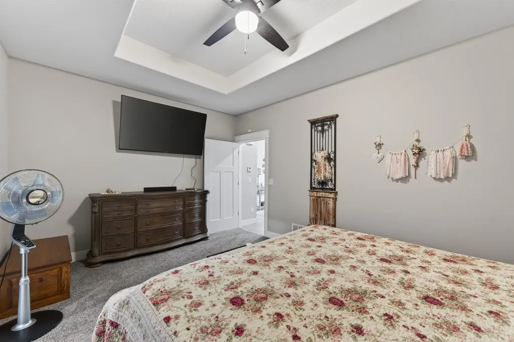 1265 E Park Glen Clearwater KS 67026