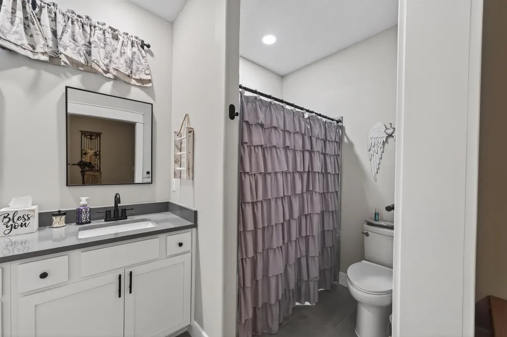 1265 E Park Glen Clearwater KS 67026