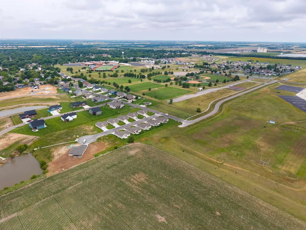 1265 E Park Glen Clearwater KS 67026