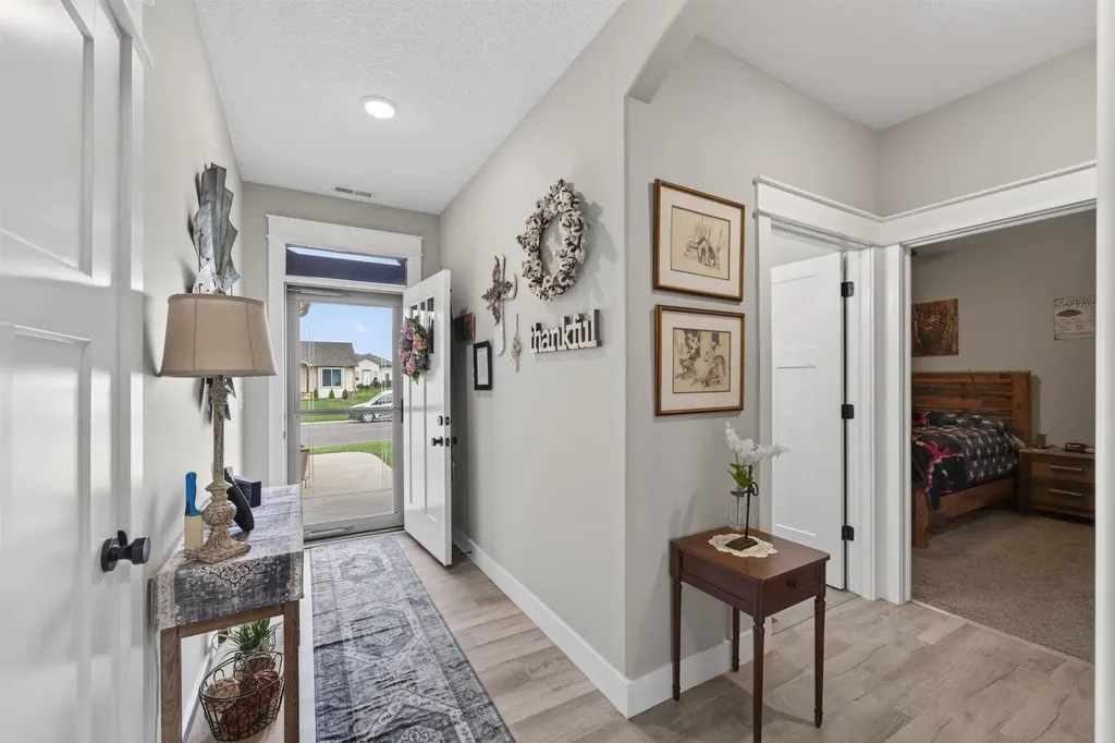 1265 E Park Glen Clearwater KS 67026
