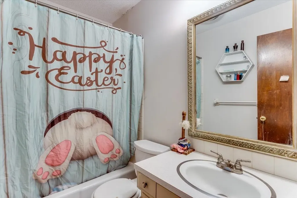 1603 Mound Street Winfield KS 67156