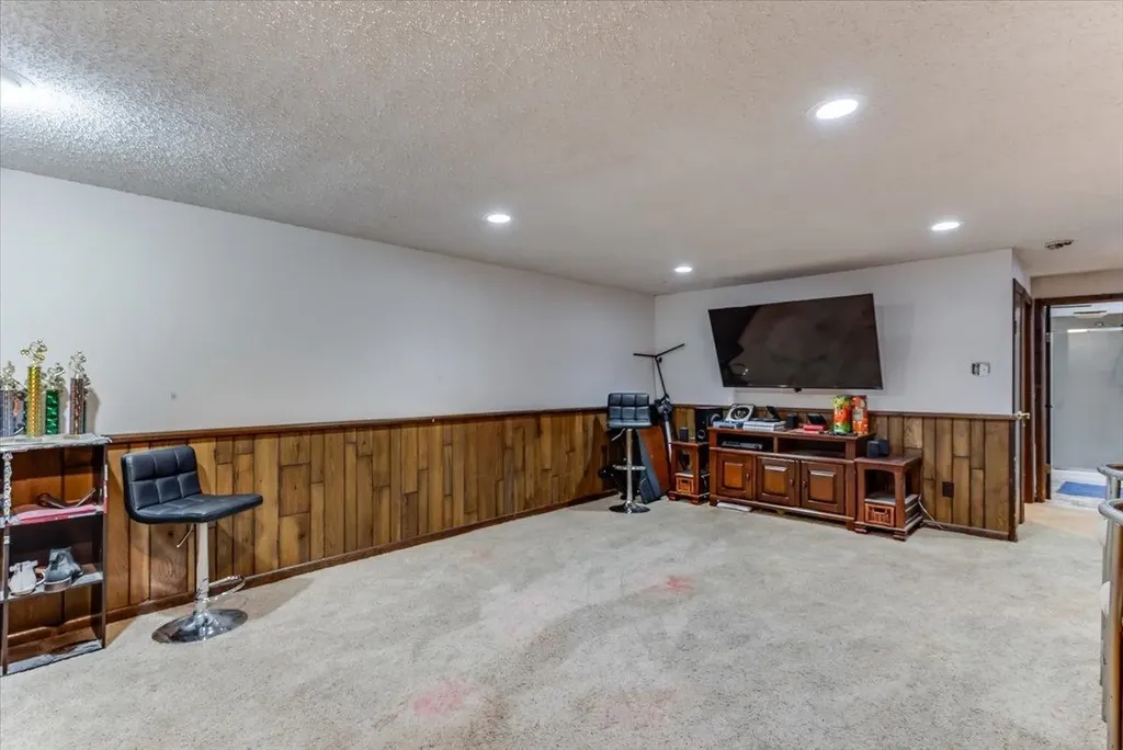 1603 Mound Street Winfield KS 67156