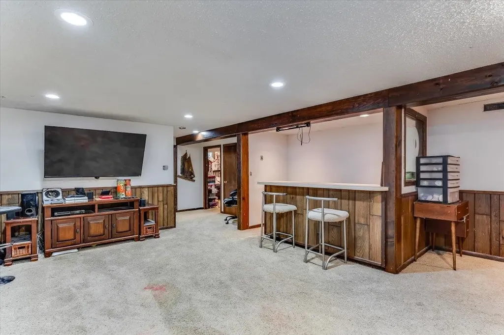 1603 Mound Street Winfield KS 67156