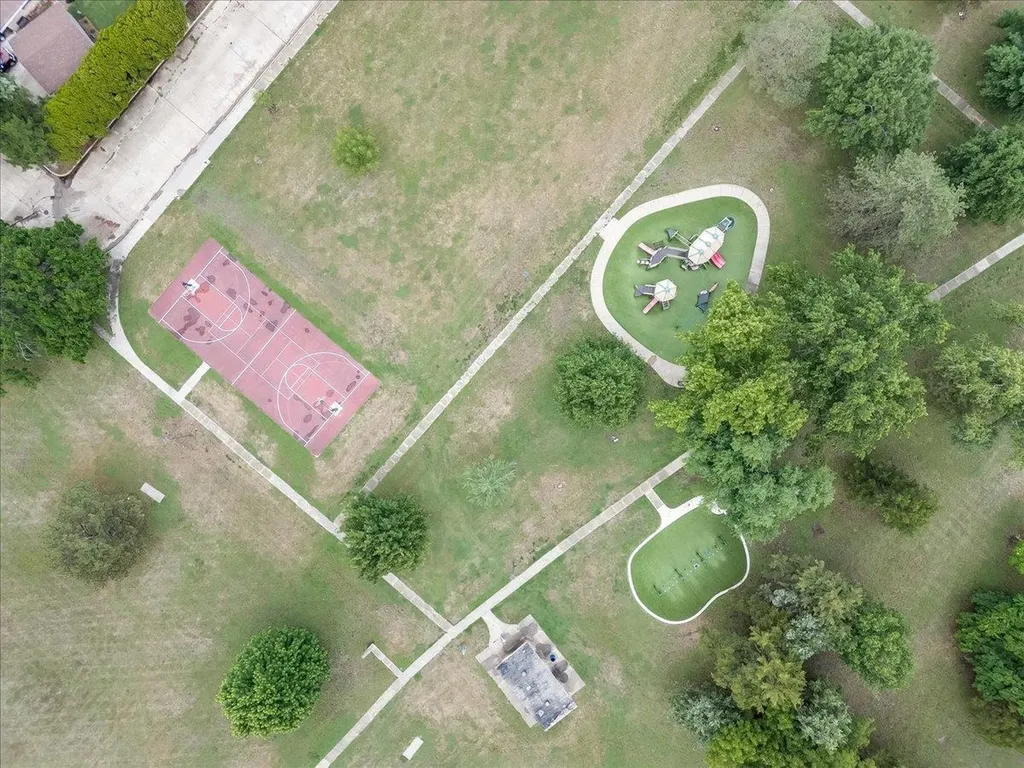 1603 Mound Street Winfield KS 67156