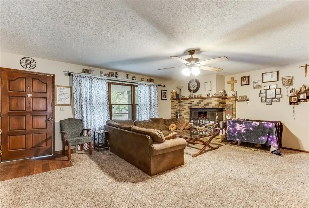 1603 Mound Street Winfield KS 67156