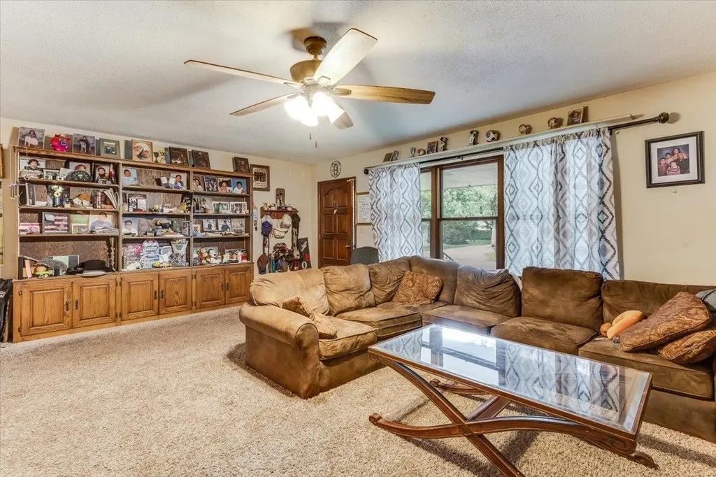 1603 Mound Street Winfield KS 67156