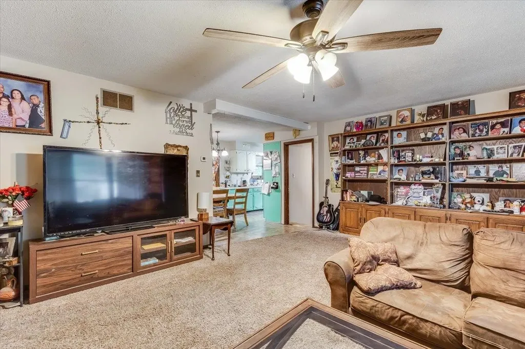 1603 Mound Street Winfield KS 67156