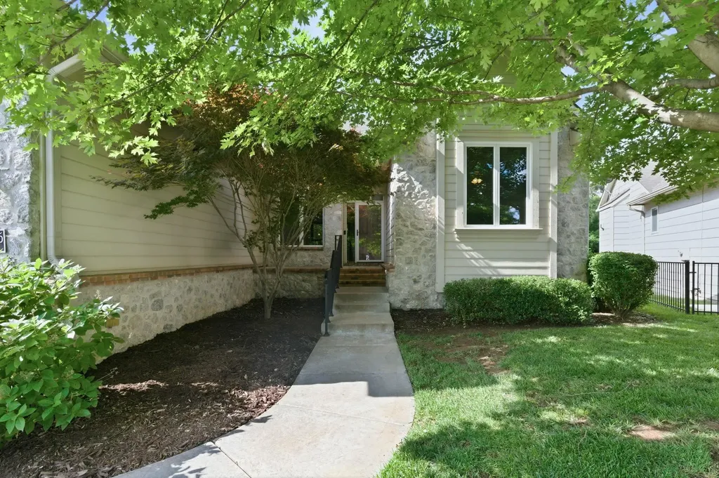 13505 W Links Wichita KS 67235