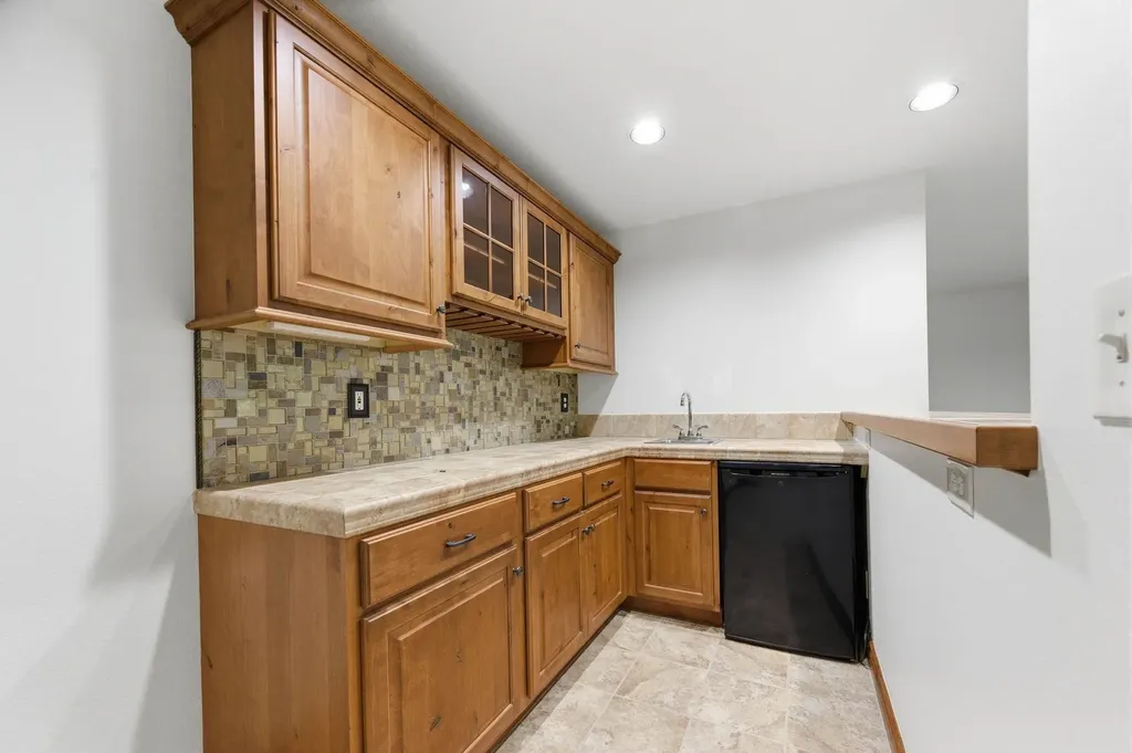 13505 W Links Wichita KS 67235