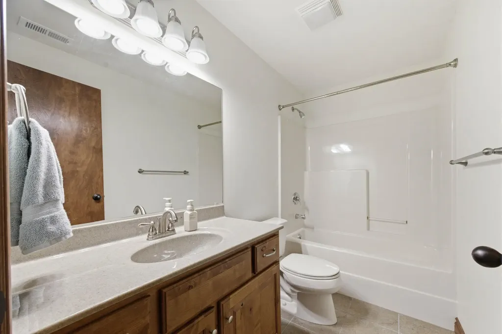 13505 W Links Wichita KS 67235