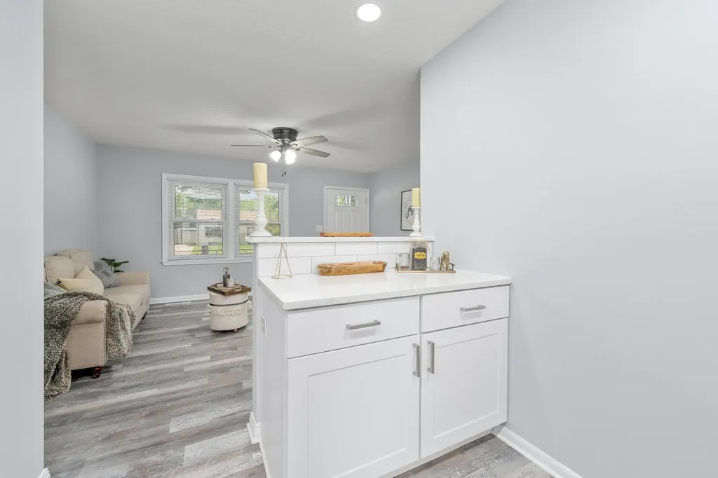 1839 S Bleckley Wichita KS 67218
