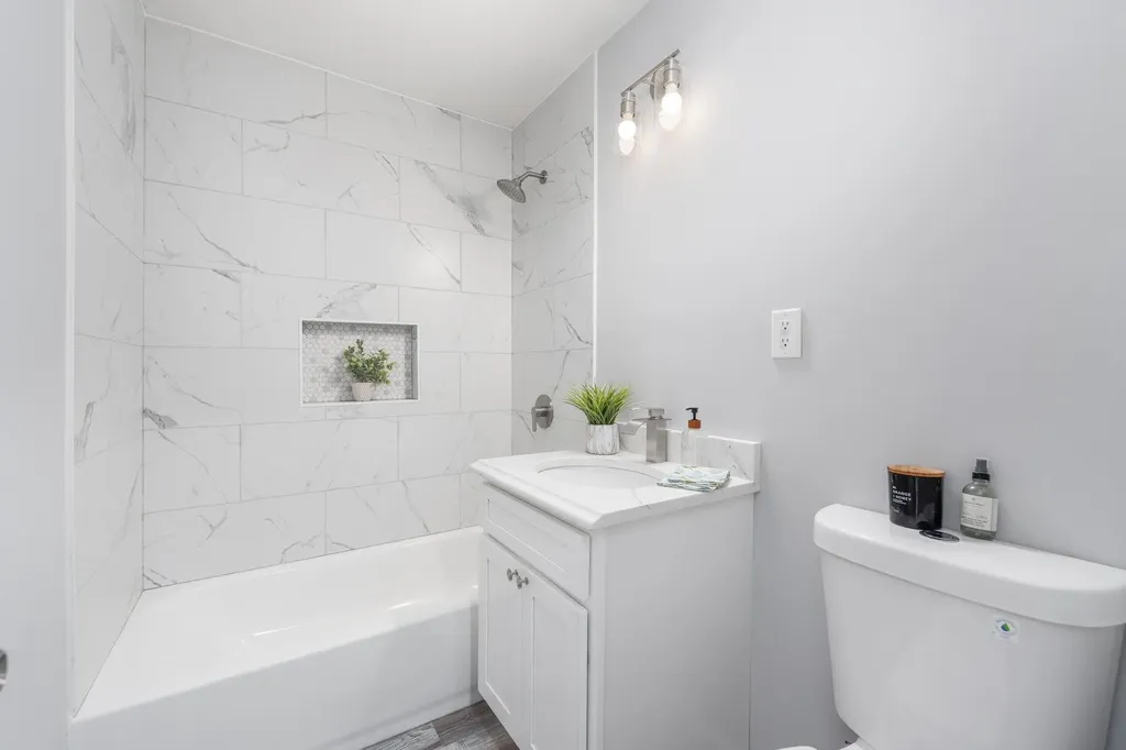 1839 S Bleckley Wichita KS 67218
