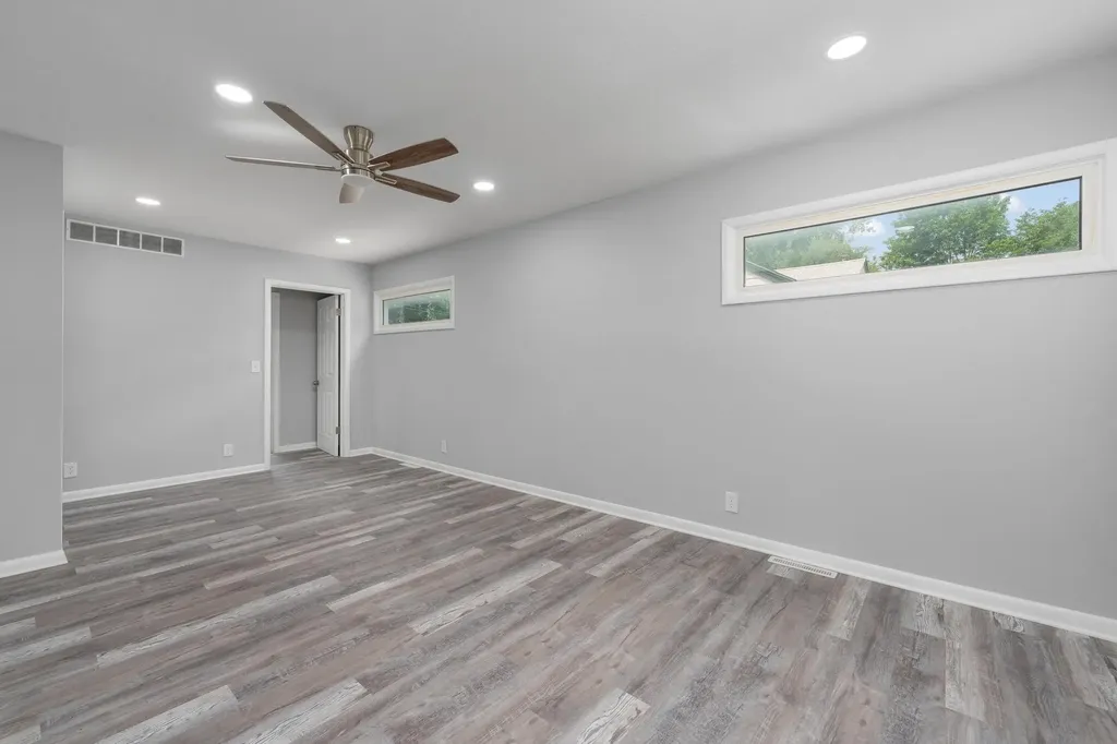 1839 S Bleckley Wichita KS 67218