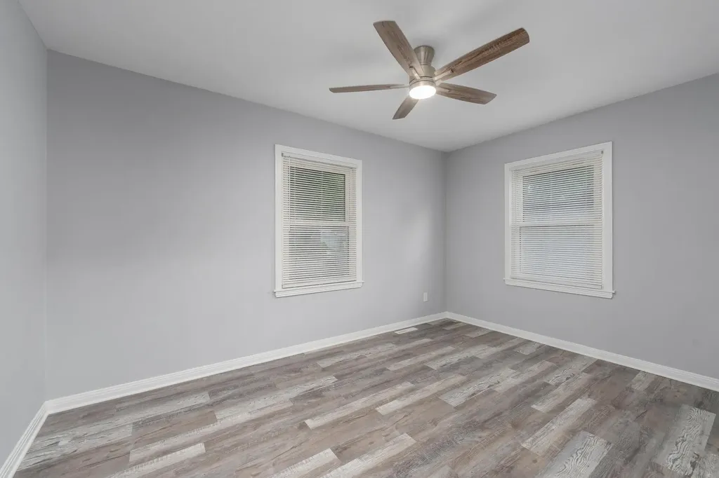 1839 S Bleckley Wichita KS 67218