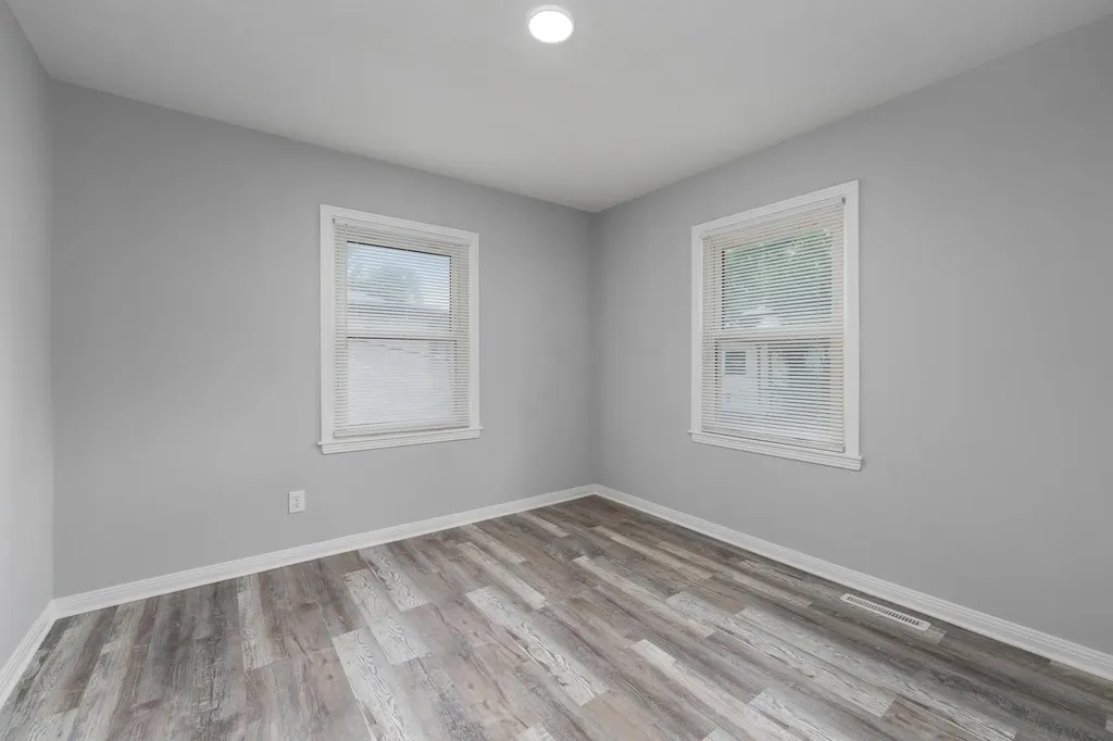 1839 S Bleckley Wichita KS 67218