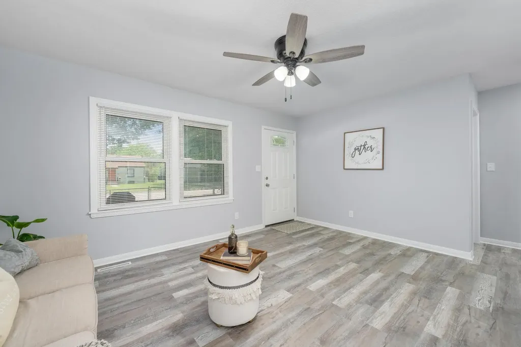 1839 S Bleckley Wichita KS 67218