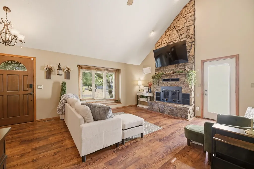 11 N Hopper Court Goddard KS 67052