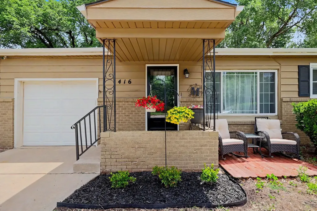 1416 N Buckner Street Derby KS 67037