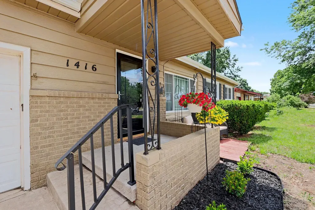1416 N Buckner Street Derby KS 67037