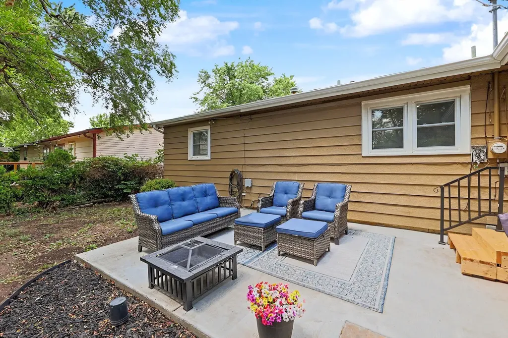 1416 N Buckner Street Derby KS 67037