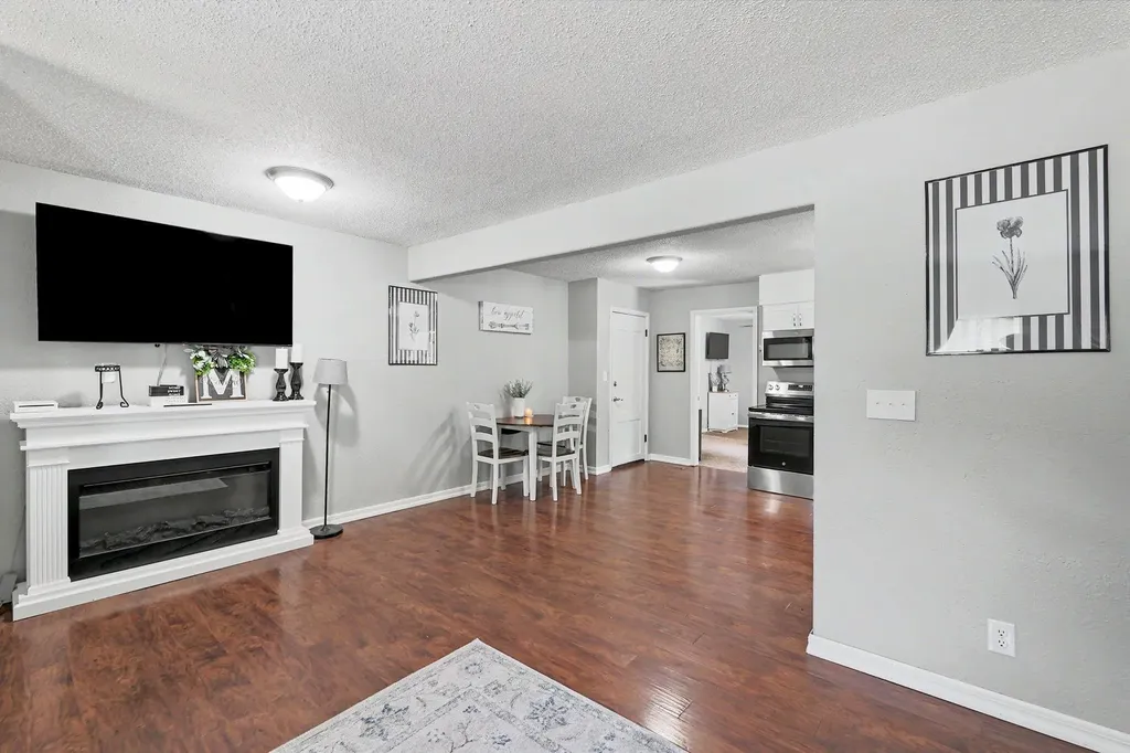 1416 N Buckner Street Derby KS 67037