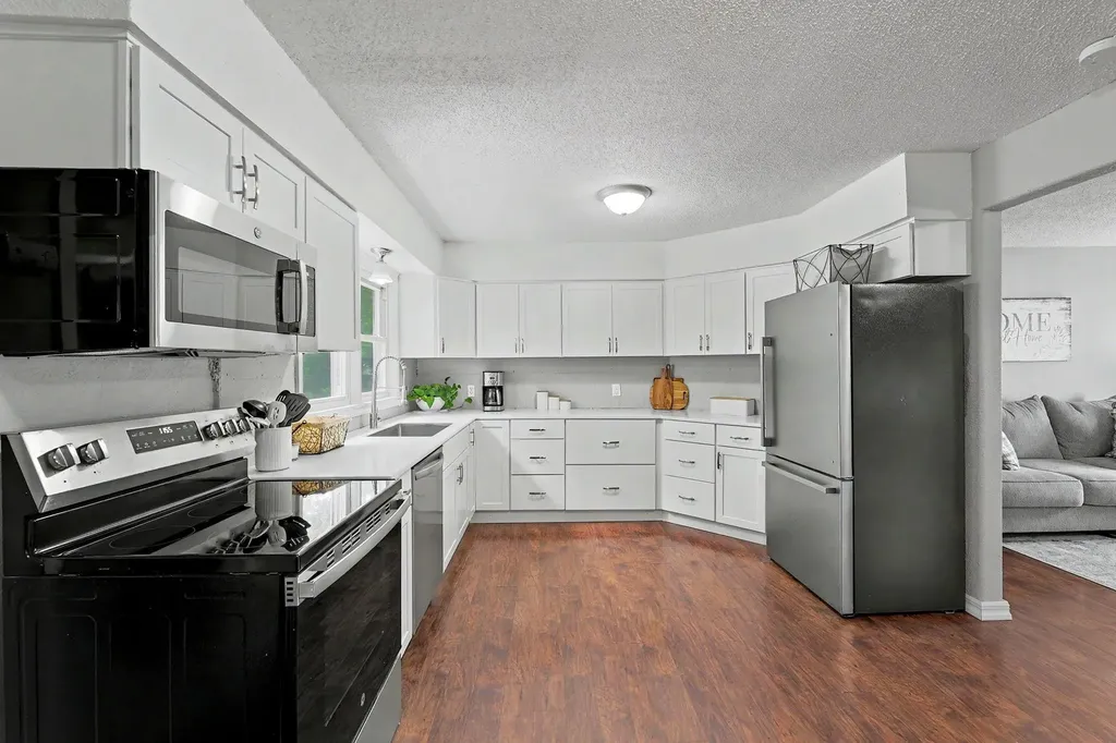 1416 N Buckner Street Derby KS 67037