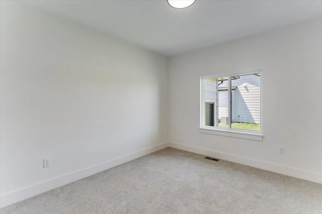 8992 E Bradford Street Wichita KS 67210