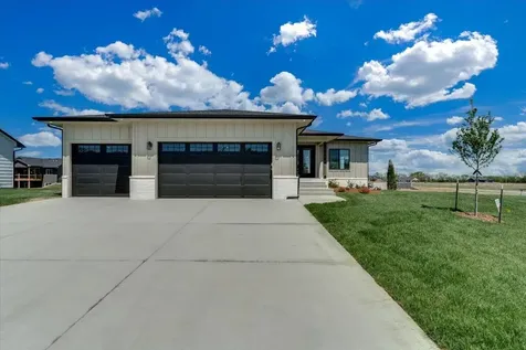 8992 E Bradford Street Wichita KS 67210