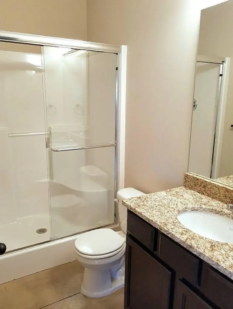 6411 S Vassar Avenue Derby KS 67037-8695