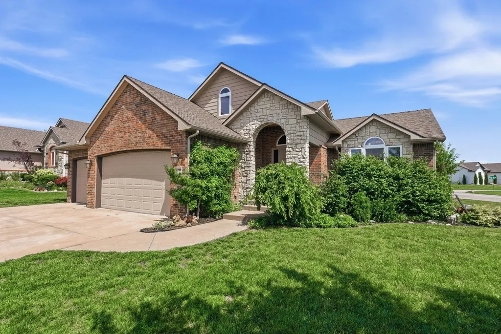 13908 E 22nd Street North Wichita KS 67226