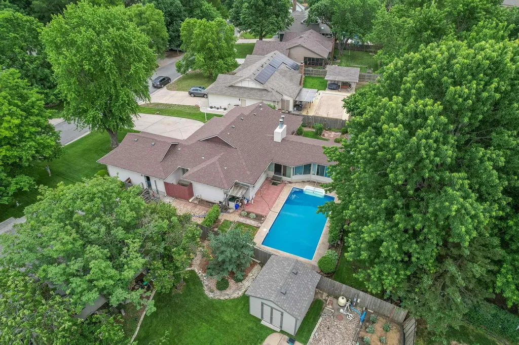 231 S Milstead Wichita KS 67209
