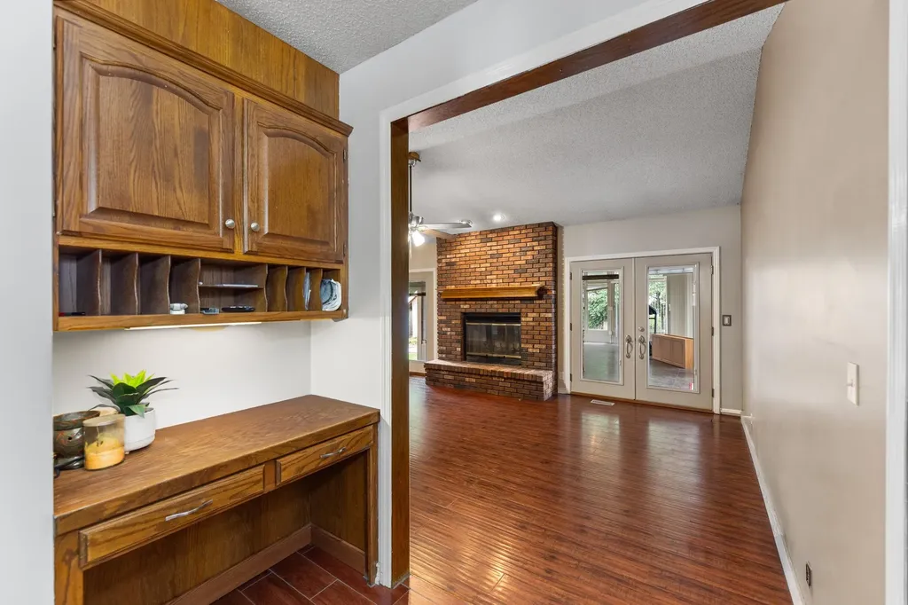 231 S Milstead Wichita KS 67209