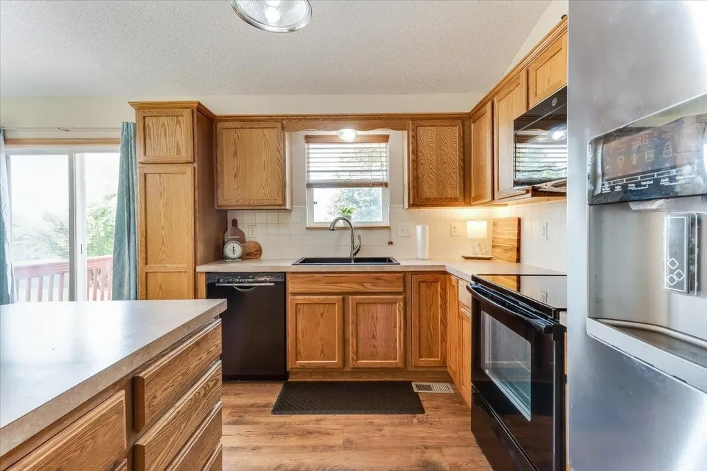 617 W Slate Andover KS 67002