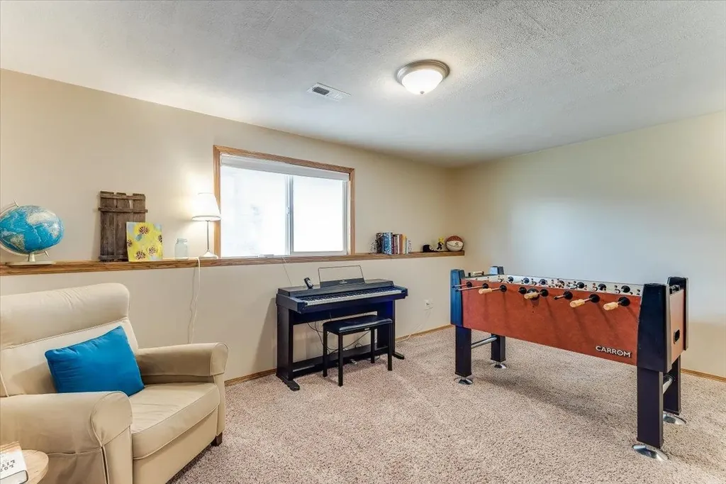 617 W Slate Andover KS 67002